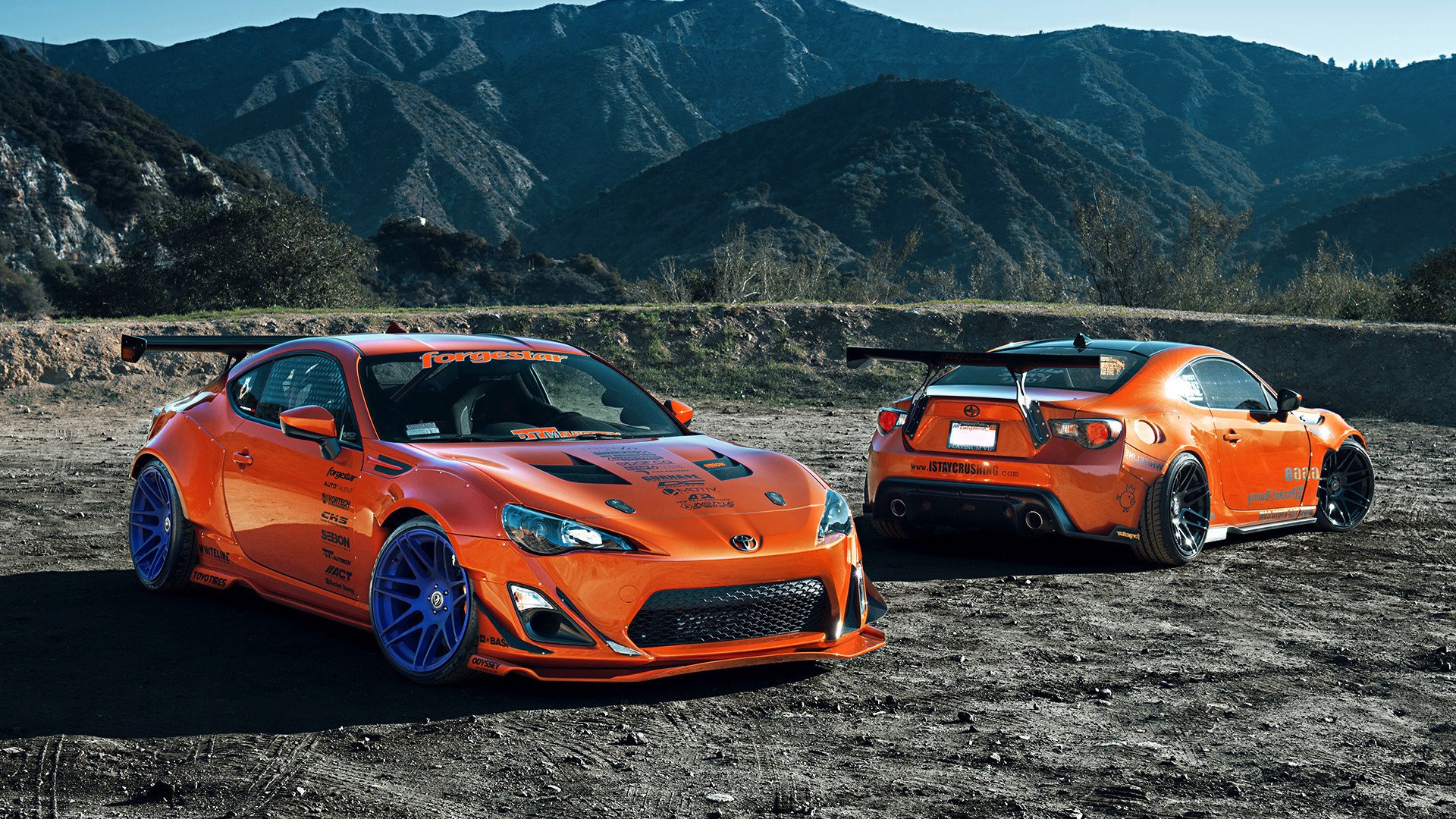 中国女队自由泳接力力拼美澳双雄,中国女子游泳队4x200自由泳夺冠视频