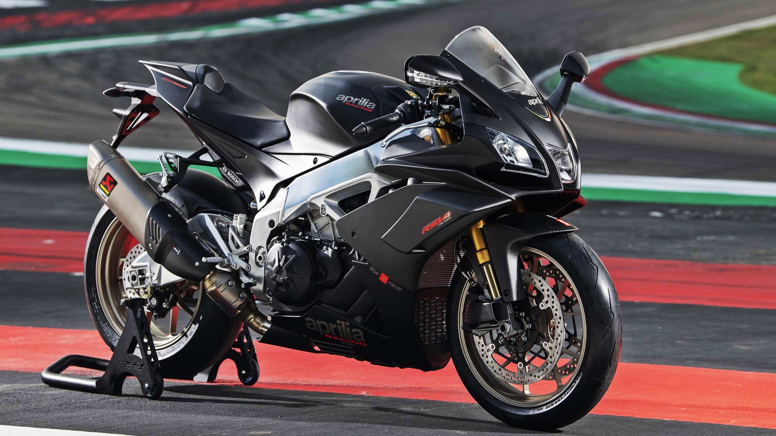 教练临场指挥对比赛影响有多大,教练的指挥