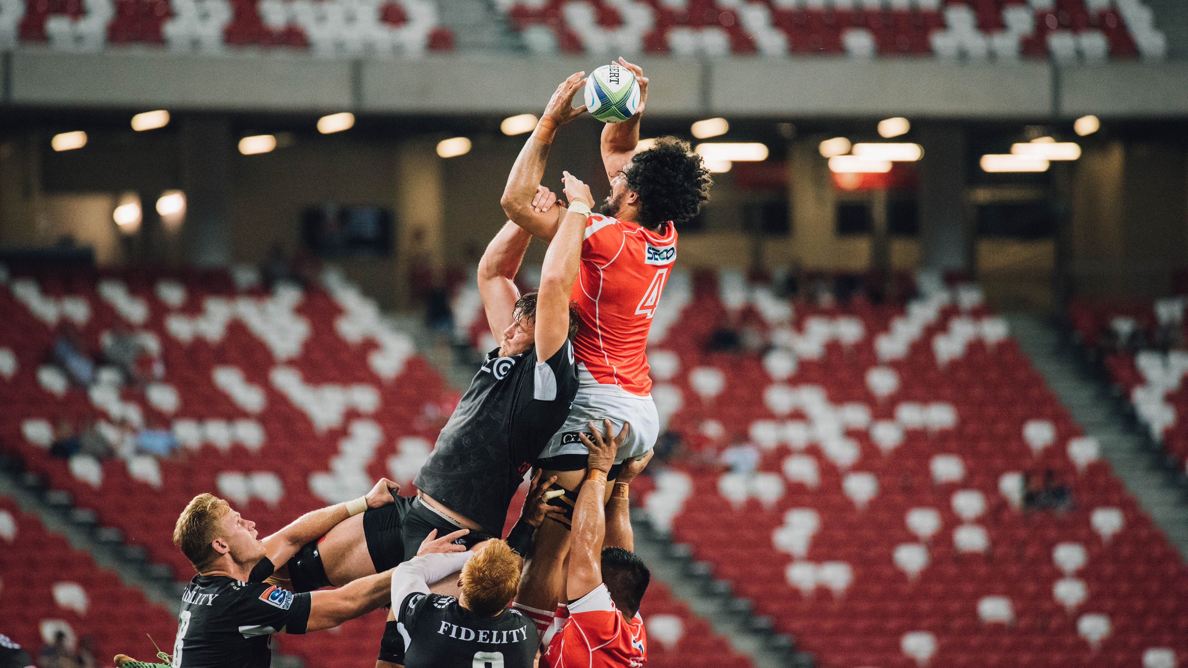 国际体育科技博览会展示AI体测一体机 成团体检测新宠